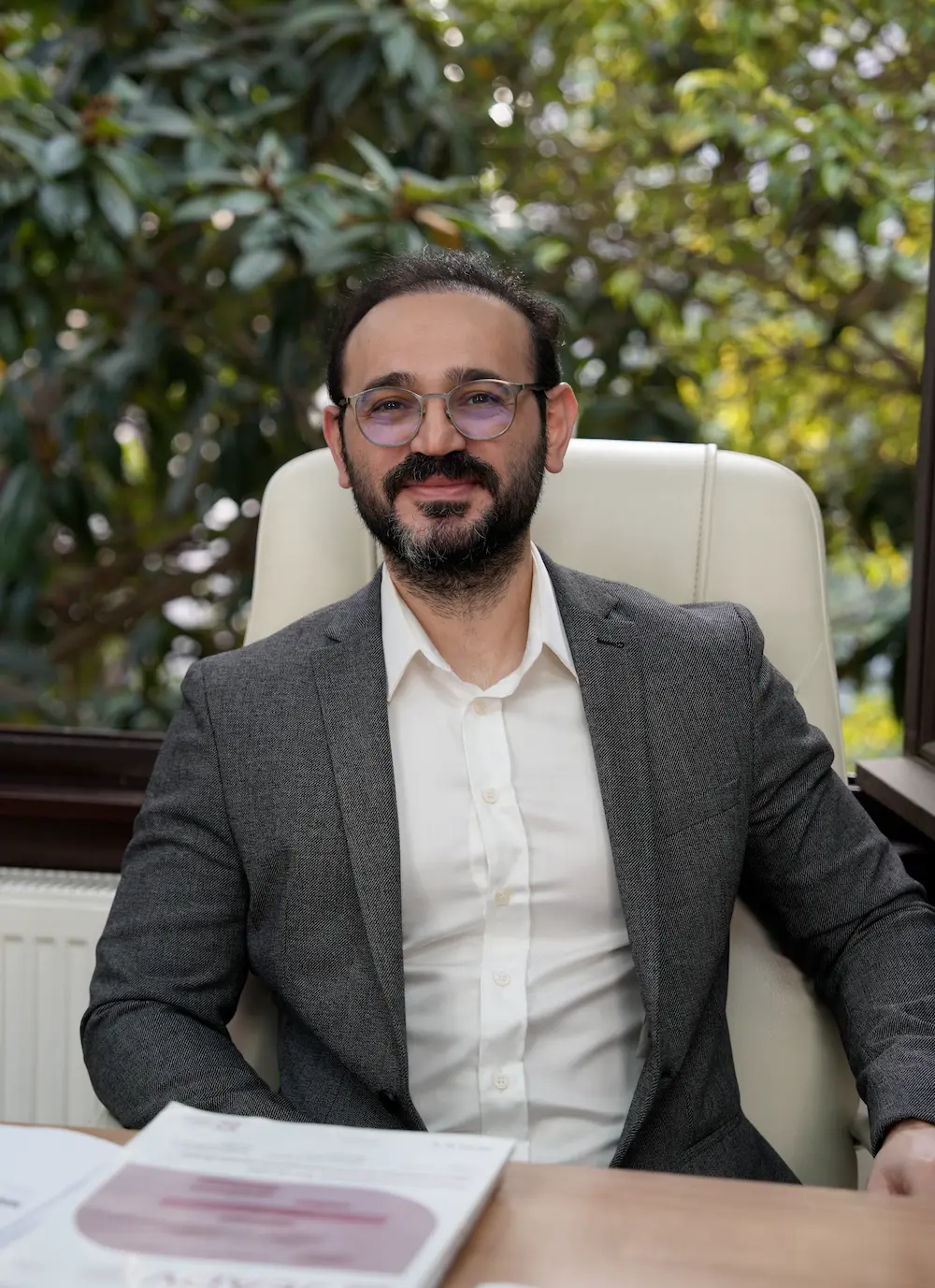 Uzm. Dr. Akif Mehmetoğlu